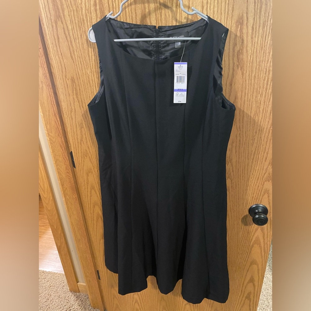 Black Label Fit and Flare Black Dress Size 18 NWT